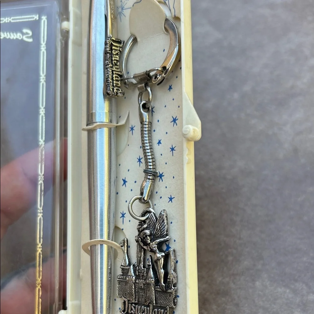 Disneyland Silver Souvenir Pen & Keychain Set - Silver